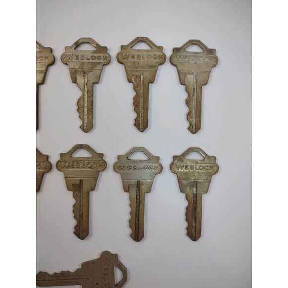 11 Vintage WESLOCK Keys Lot - Picture 4 of 12